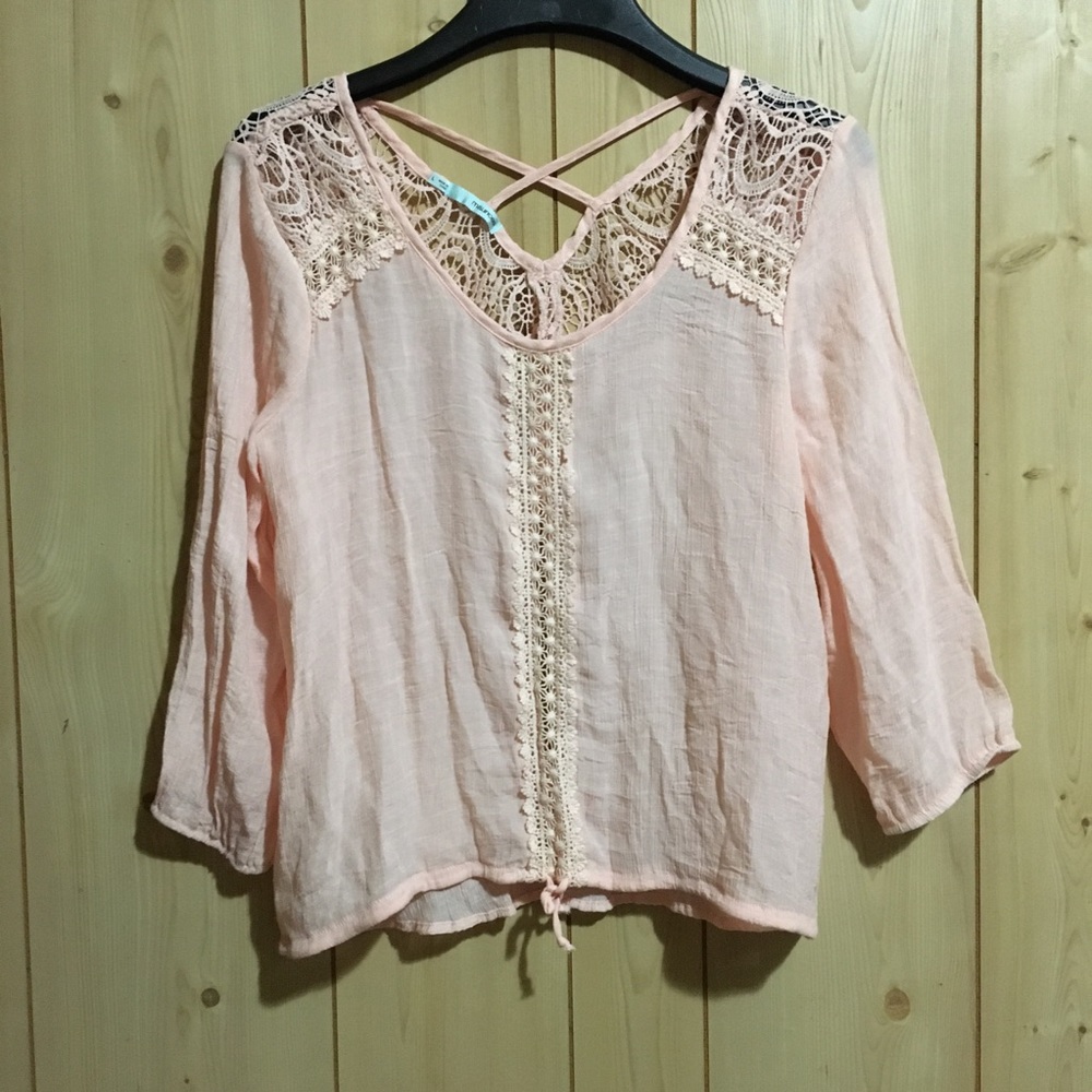 Soft pink Maurices 3/4 sleeve top
